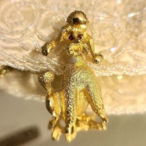 Vintage PELL Rhinestone Gold Poodle Dog Pin Brooch